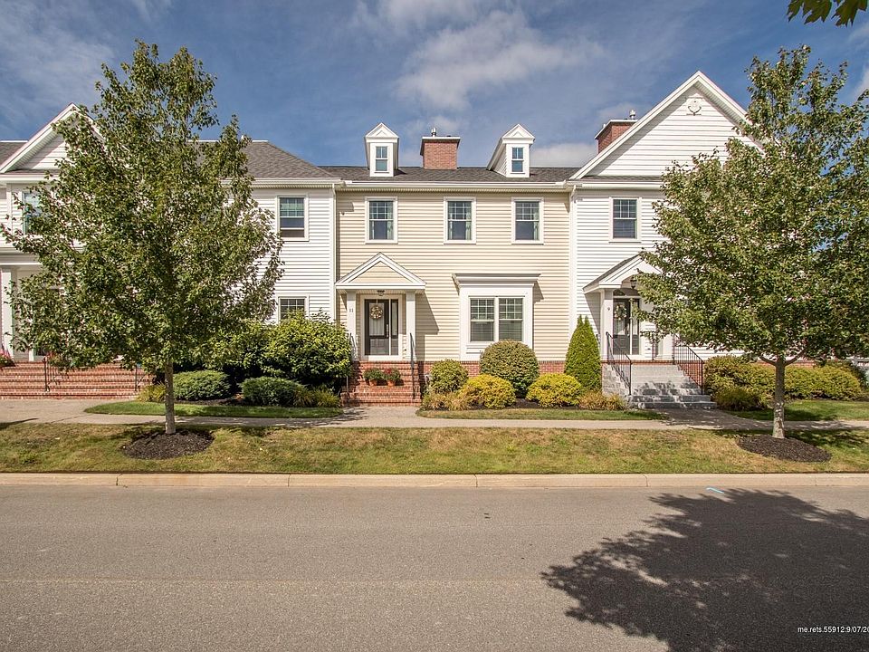 1st image of 11 Waldron Dr #11