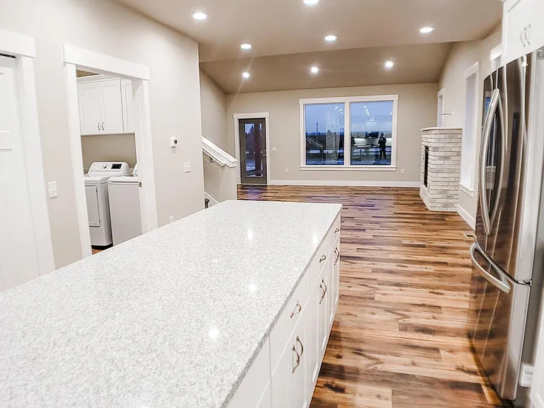 2220 Berryman Loop — Photo 10