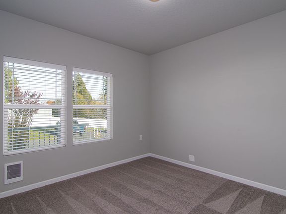 5th image of 13621 E Olive Ln