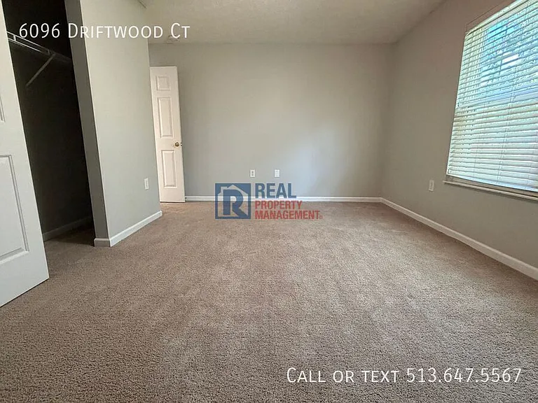 6096 Driftwood Ct — Photo 23