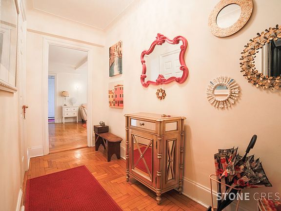 4th image of 900 W End Ave APT 14H