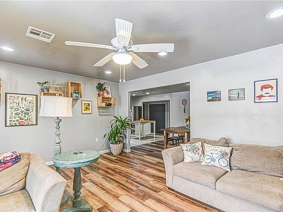 3rd image of 4124 N Everest Ave