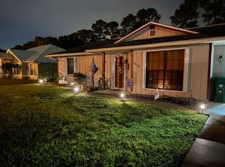 1512 SW Hunnicut Ave, Port Saint Lucie, FL 34953