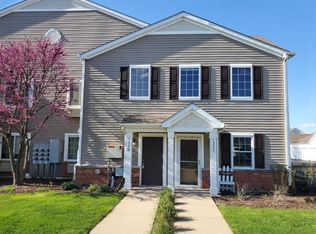 132 Bertram Dr UNIT M, Yorkville, IL 60560