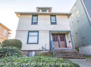 5209 Brooklyn Ave NE APT A, Seattle, WA 98105