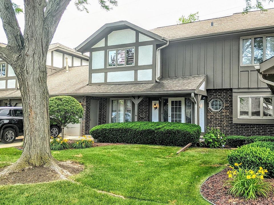 1st image of 8270 Stonehenge Dr