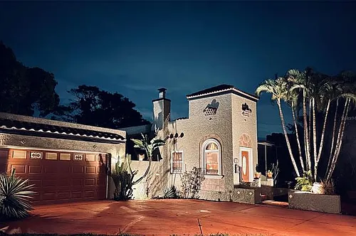 4565 9th Ave N Photo 1