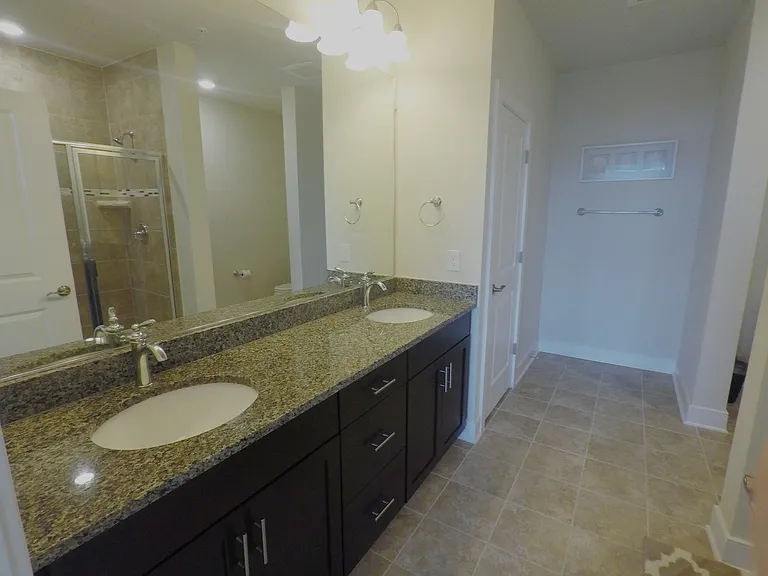 9523 Bastille St #401 — Photo 11