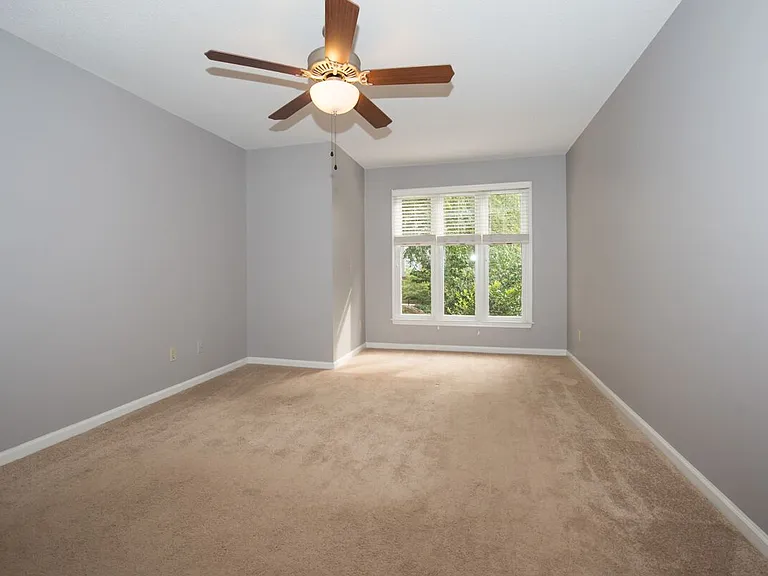 1061 Wirewood Dr #203 — Photo 9