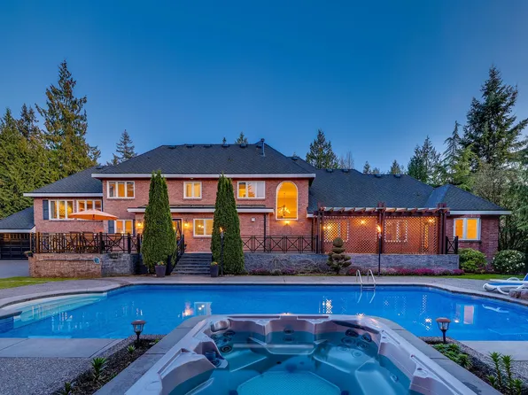 13789 32nd Ave, Surrey, BC V4P 2B6