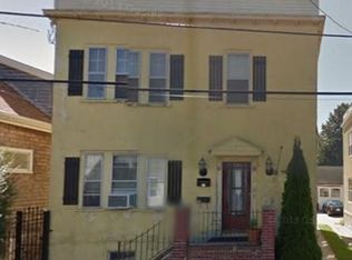 50 Valentine St #2, New Bedford, MA 02744