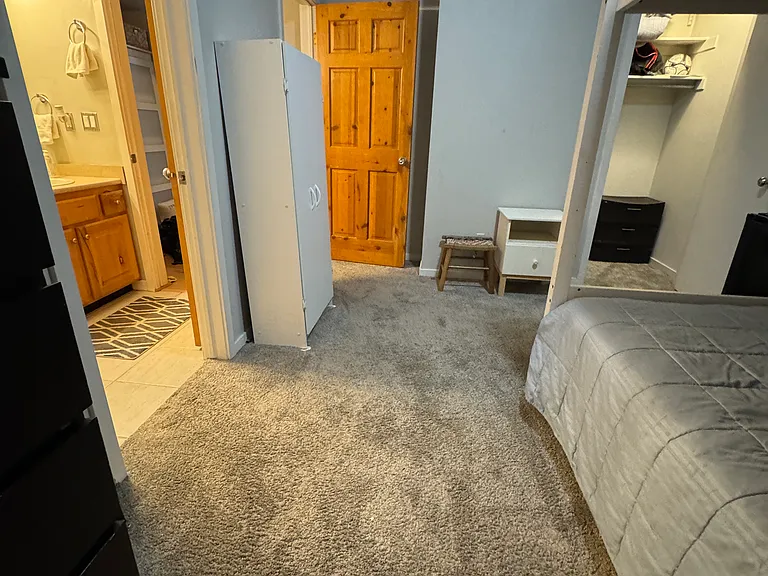 1600 Pinebrook Blvd #H1 — Photo 17