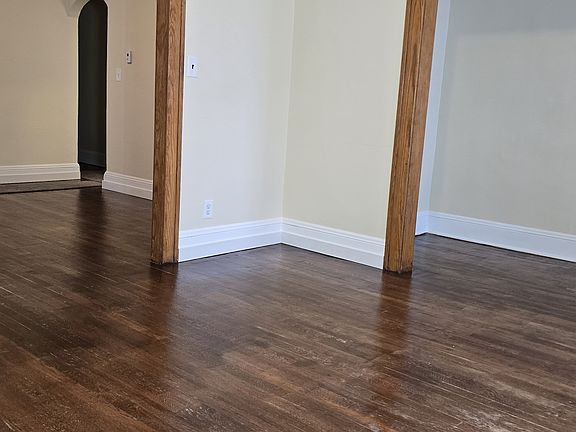 5th image of 685 Clinton Ave Floor 2