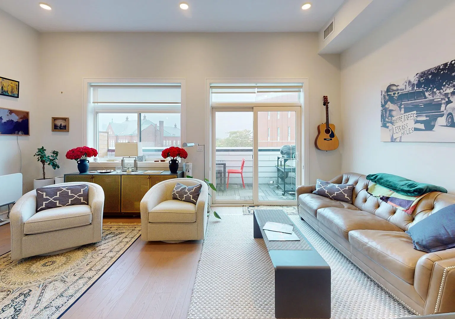 Phenomenal 3BR Penthouse Duplex w/ Skyline & Harbor Views — Photo 1