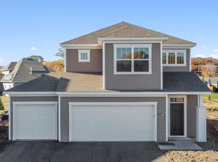 11268 Pierce Pl NE, Blaine, MN 55434