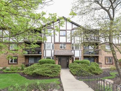 6812 Joliet Rd APT 4, Indian Head Park, IL, 60525