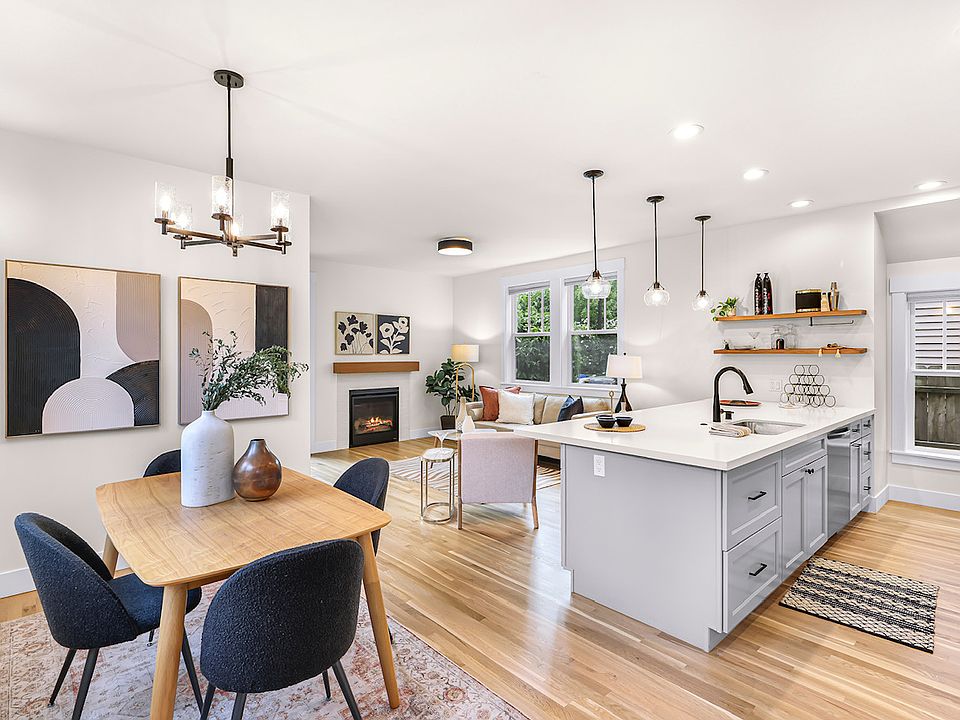 Natural light filled space with half dozen southern exposed windows