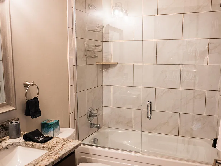 275 S Limestone St #135 — Photo 4