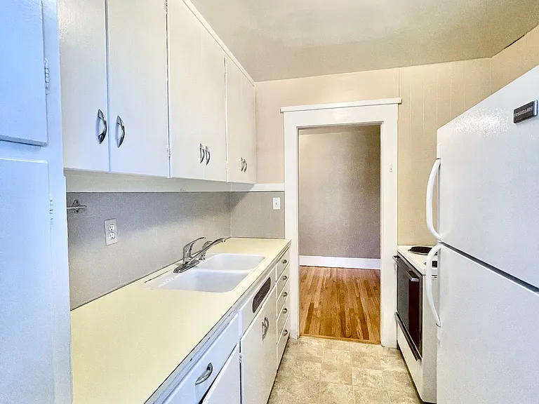 901 N M St #8 — Photo 11