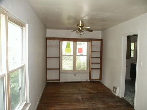 2nd image of 3421-3423 Kimberly Ave