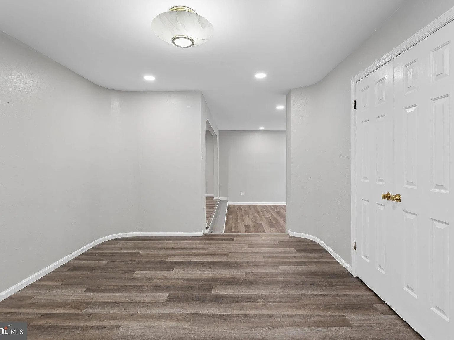 2 bed, 1782 sqft, $3,650 — Photo 2