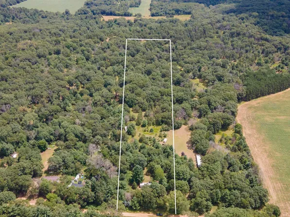 N6352 8th Dr, Westfield, WI 53964
