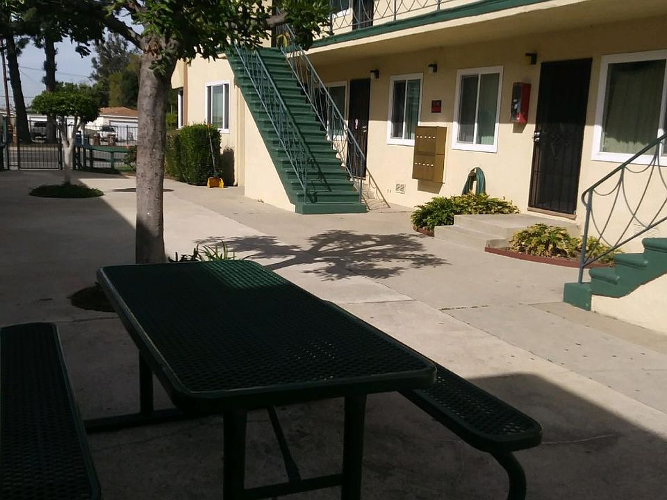 2nd image of 12046 S Vermont Ave #2