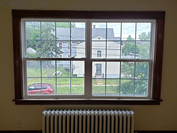 3rd image of 230 Lasalle Ave #2A