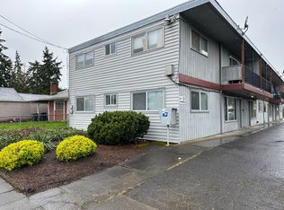 158 18th St APT 4, Springfield, OR 97477