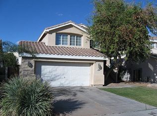 828 W Leah Ln, Gilbert, AZ 85233