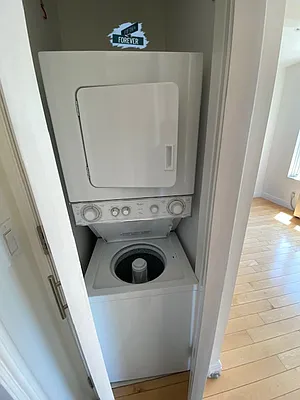 Rented by Fifth & Forever LLC | media 29