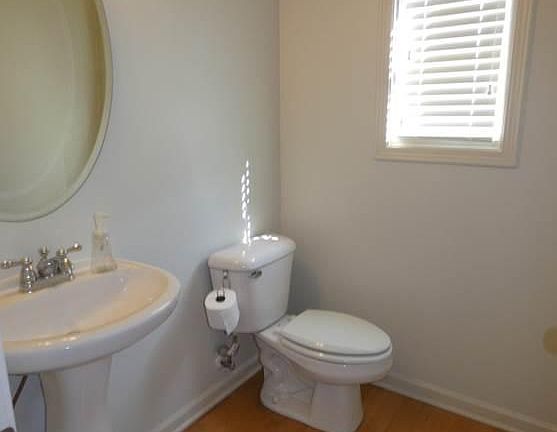 1/2 bath