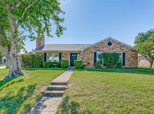 935 Mapleleaf Ln, Coppell, TX 75019
