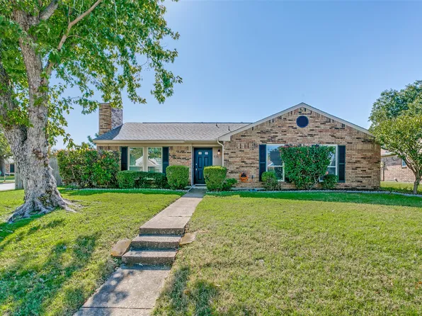 935 Mapleleaf Ln, Coppell, TX 75019