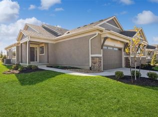 11423 S Waterford Dr, Olathe, KS 66061