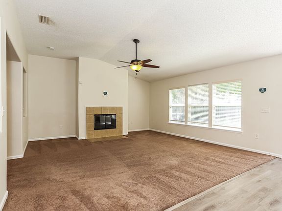 5th image of 11390 Emma Oaks Ln