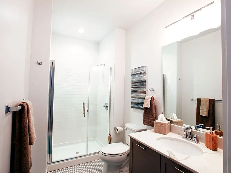Excelsior Park Apartments — Photo 40