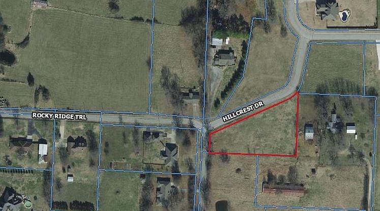 2nd image of 4001 Hillcrest Dr