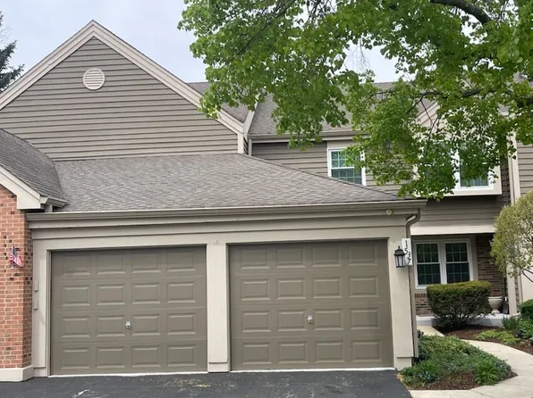 1537 Aberdeen Ct #67, Naperville, IL 60564