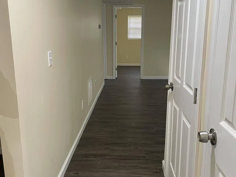 4670 Lindsey Dr — Photo 21