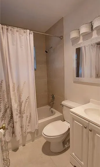 738 SW 5th Ave — Photo 8