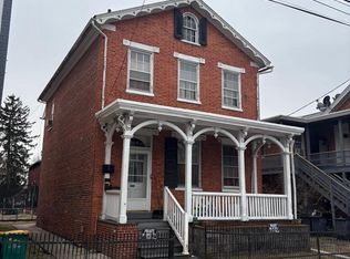 214 E Washington St, Chambersburg, PA 17201