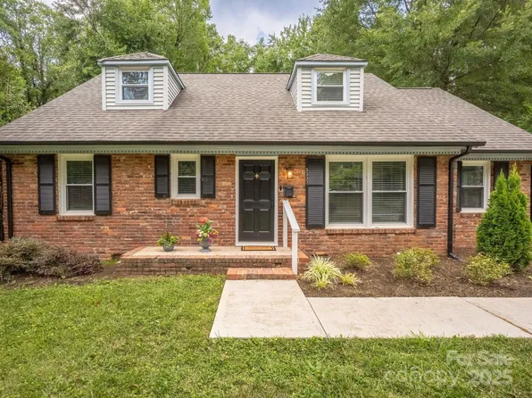 5337 Kildare Dr, Charlotte, NC 28215