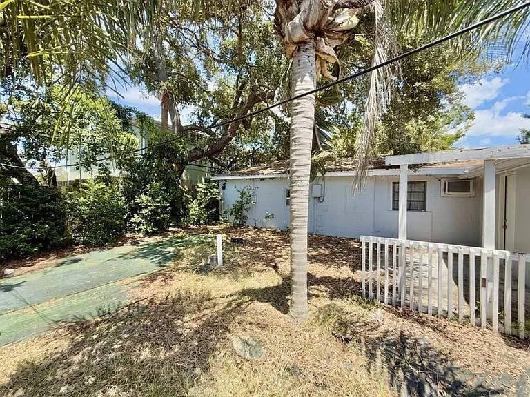 1438 San Juan Ct — Photo 33