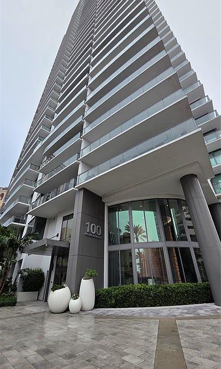 1st image of 100 1ST AVENUE N #2406