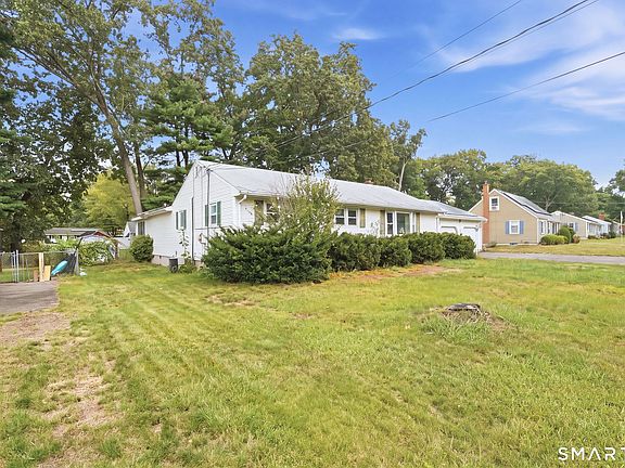 2nd image of 33 Cora Street
