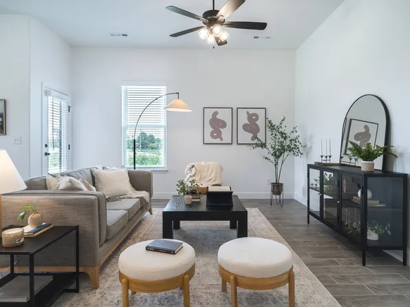 1950-4 3-Car Plan, Magnolia Landing