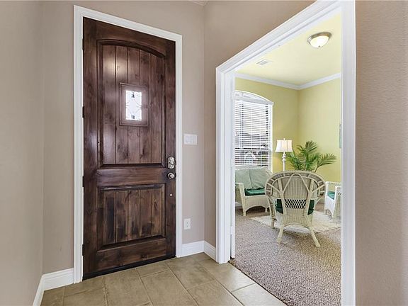3rd image of 8313 Meadow Sweet Ln