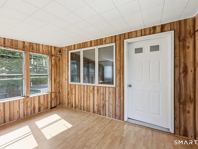 23 Alden St — Photo 12
