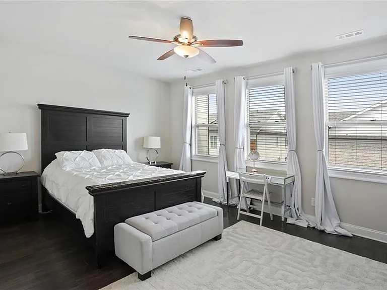 4206 Deming Cir — Photo 10